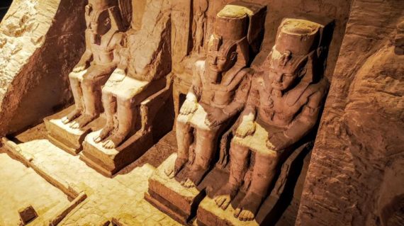 abu-simbel Ramses II